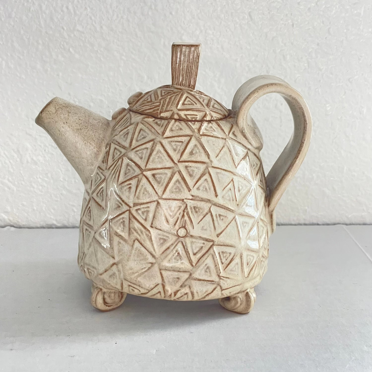 How to Make a Ceramic Teapot, from Beginning to End. 